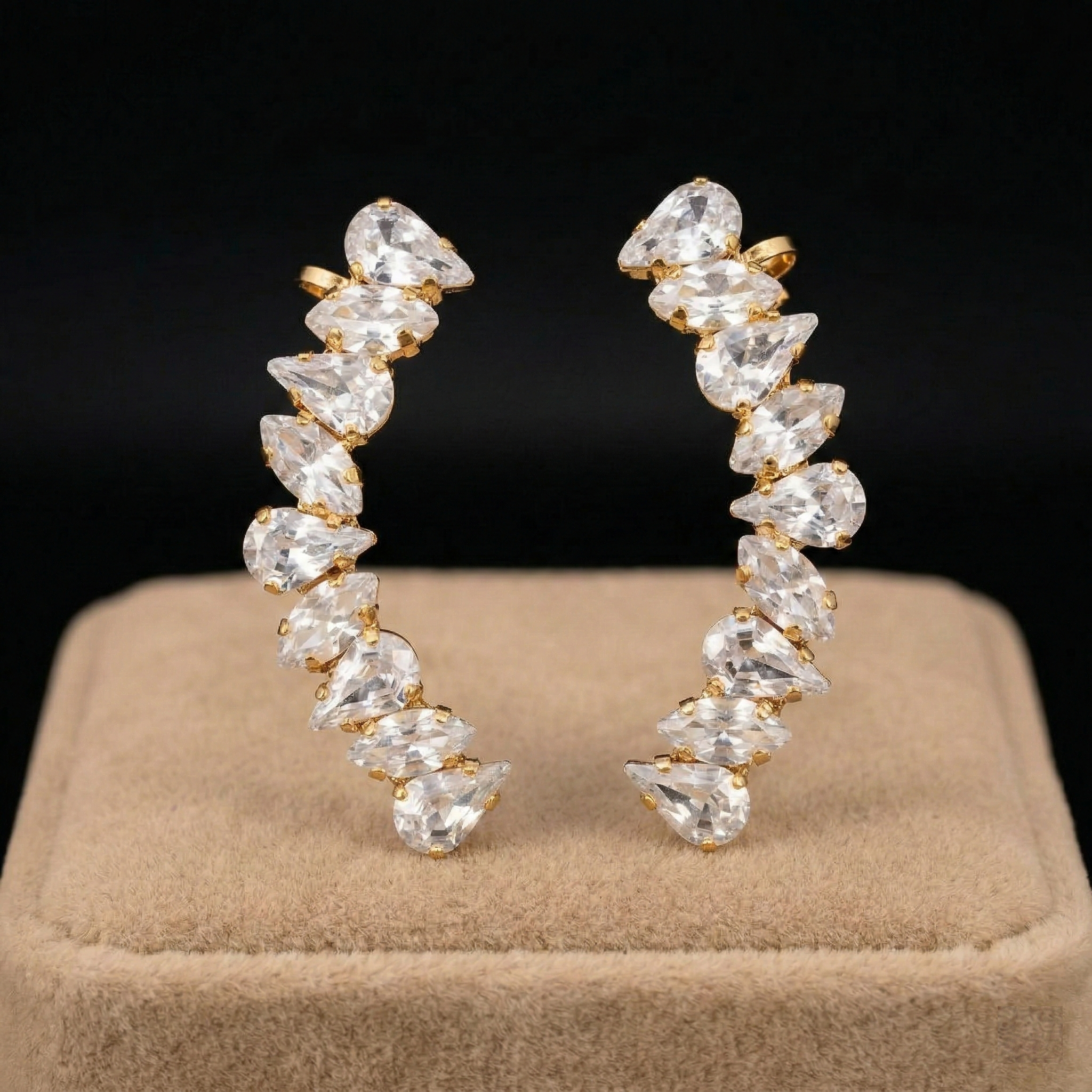 Arathena orecchini earcuff