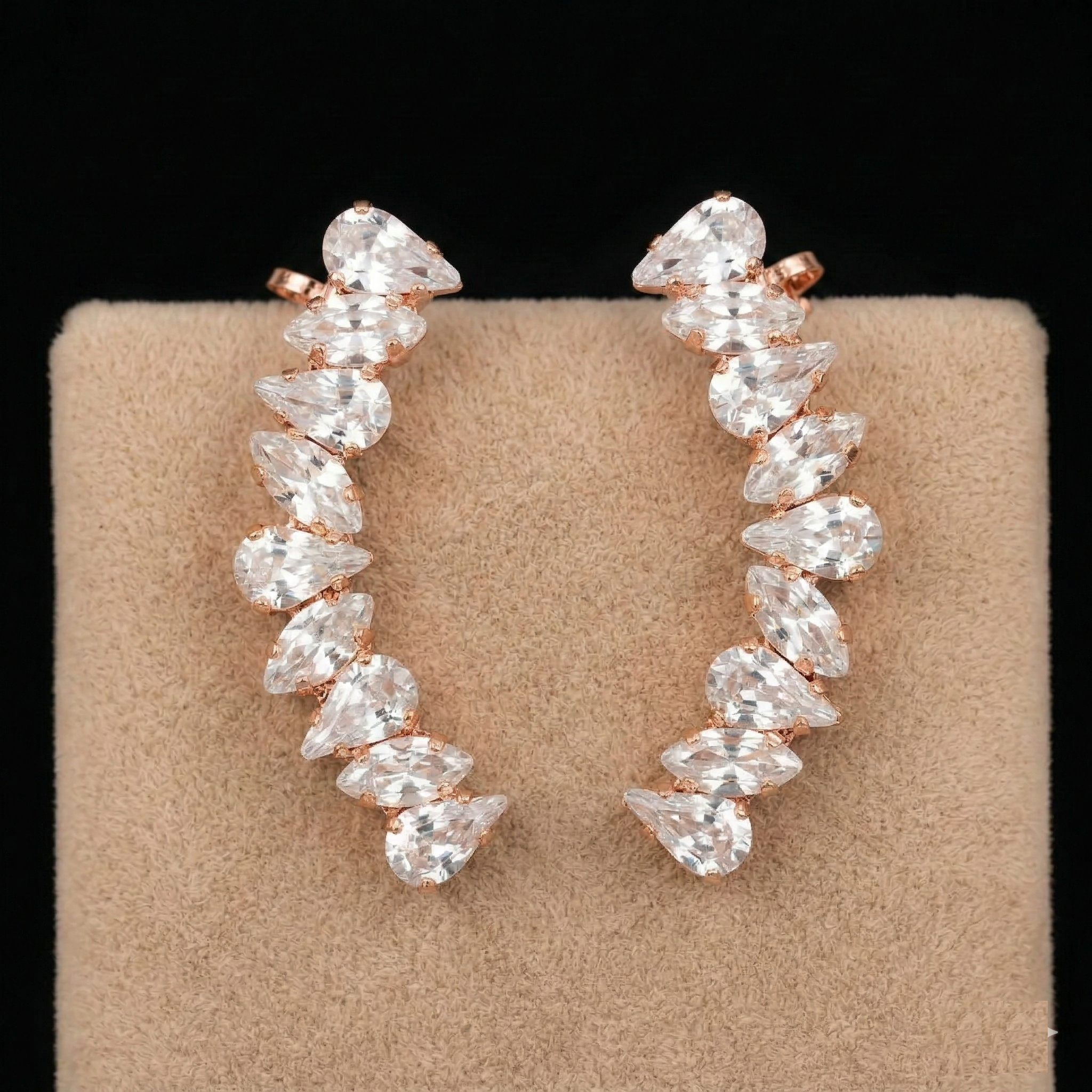 Arathena orecchini earcuff