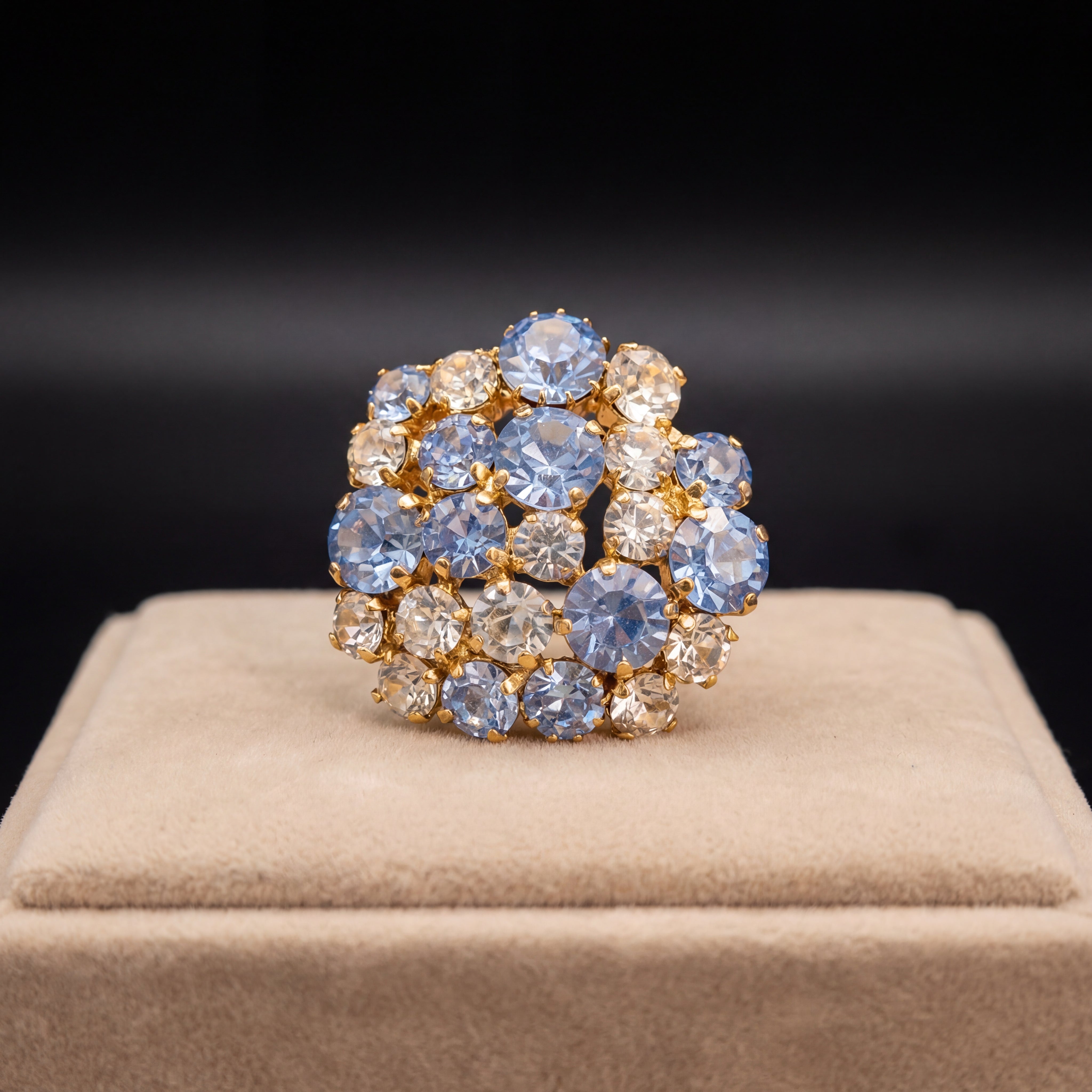Freya spilla - Oro Giallo - Azzurro Polvere Crystal