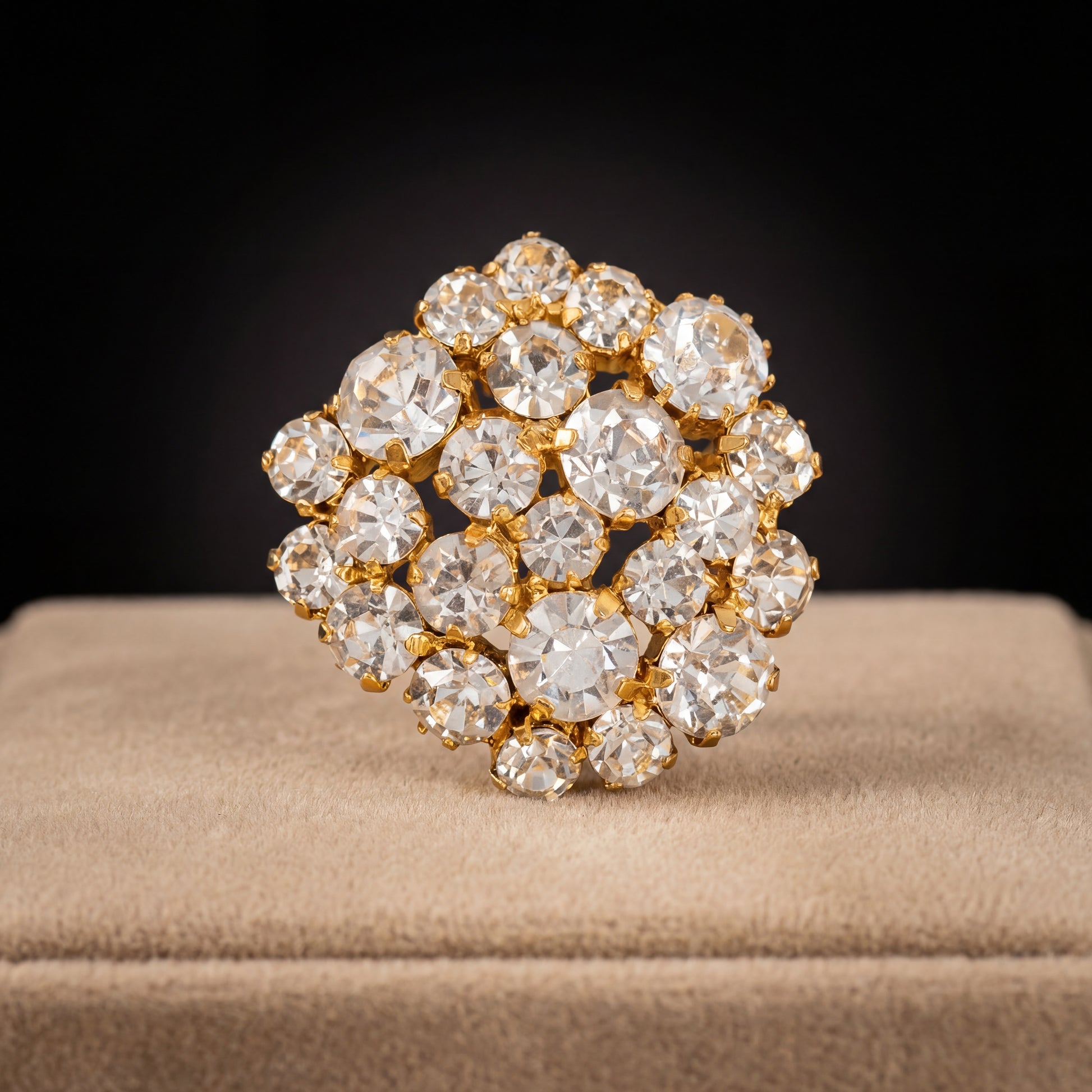 Freya spilla - Oro Giallo - Crystal