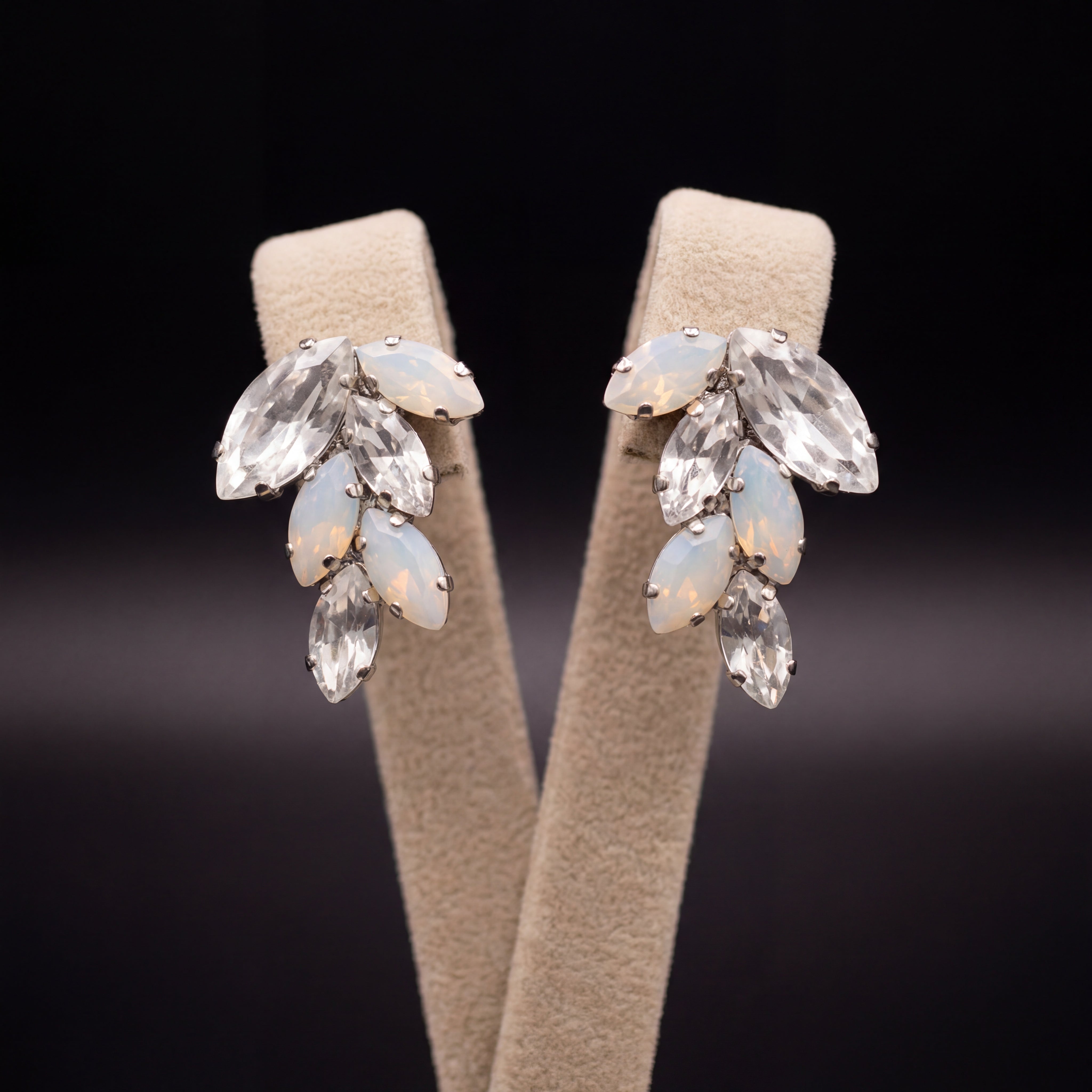 Inari orecchini - Argento - Bianco Opale Crystal