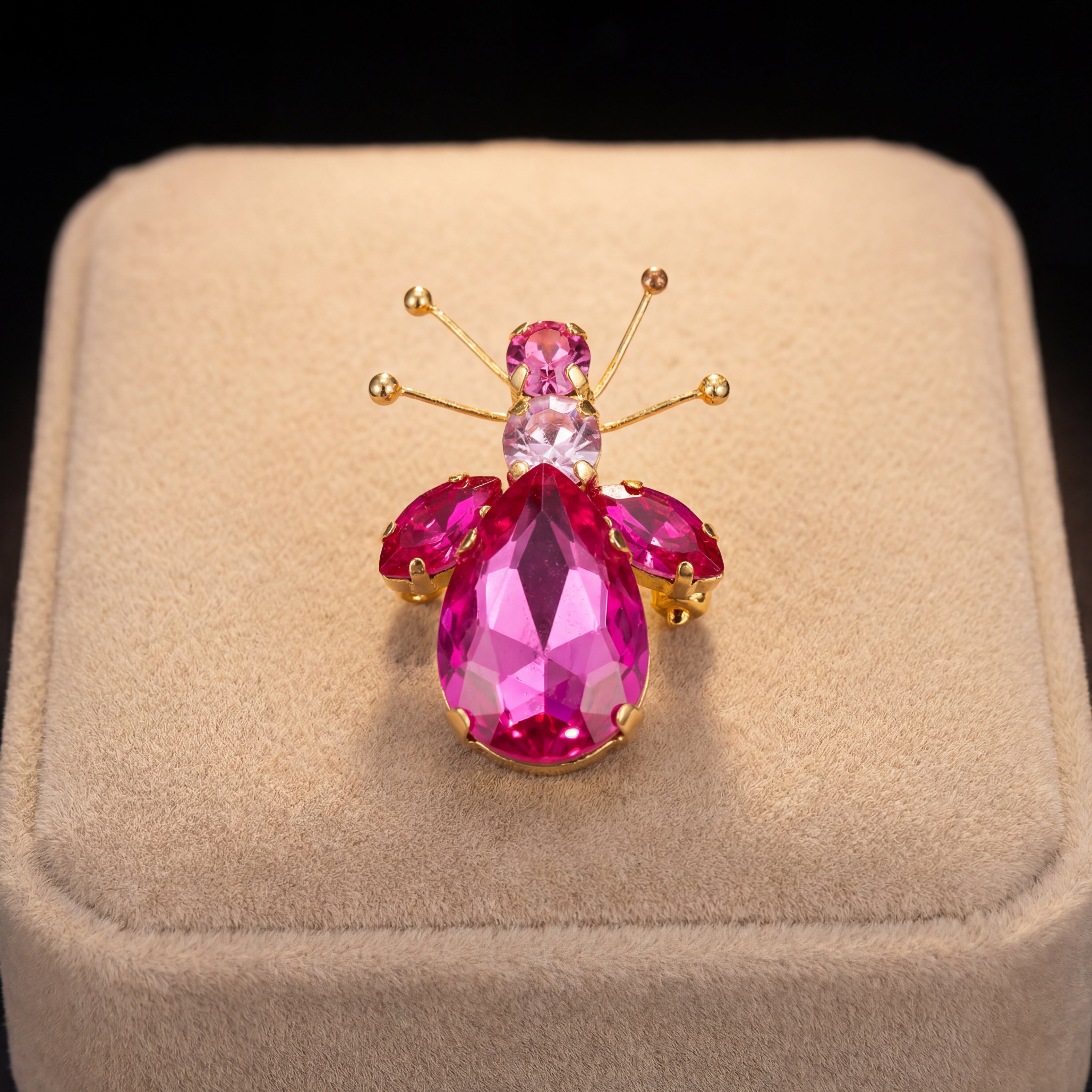 Spilla Bug - Oro Giallo - Fuxia Rosa Chiaro
