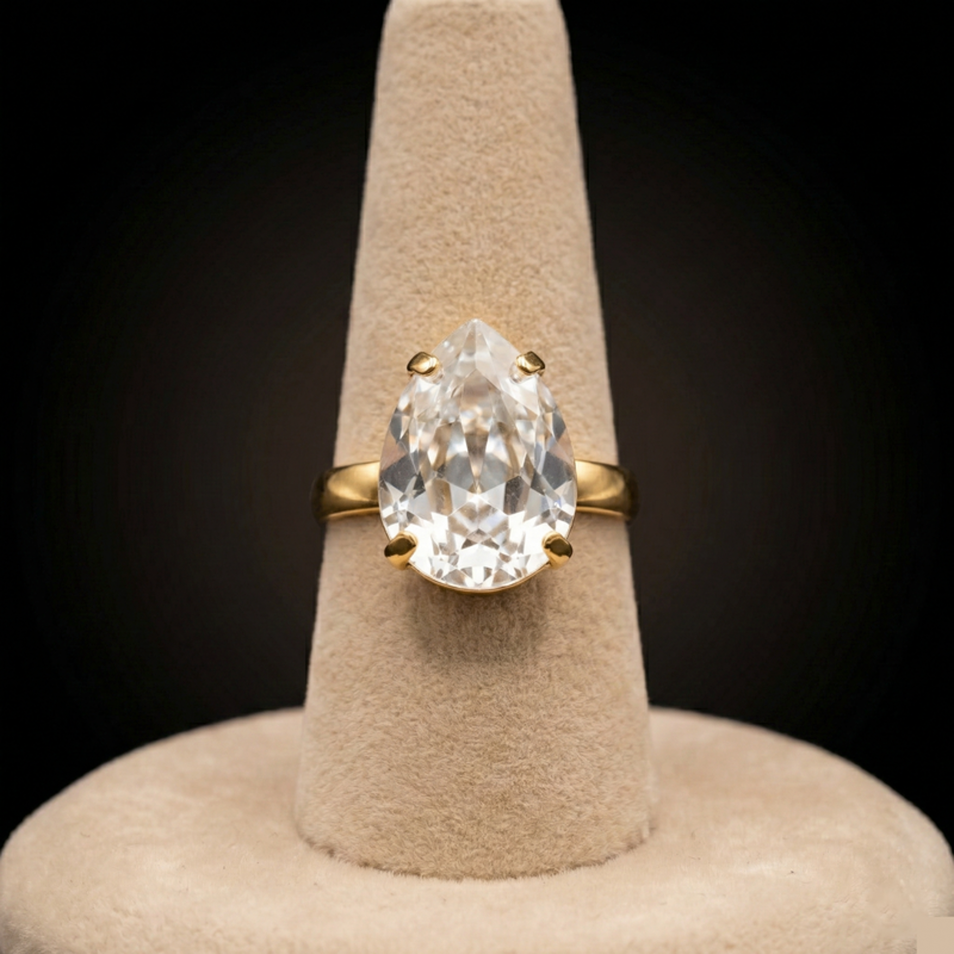 Stilla anello - Oro Giallo - CRYSTAL