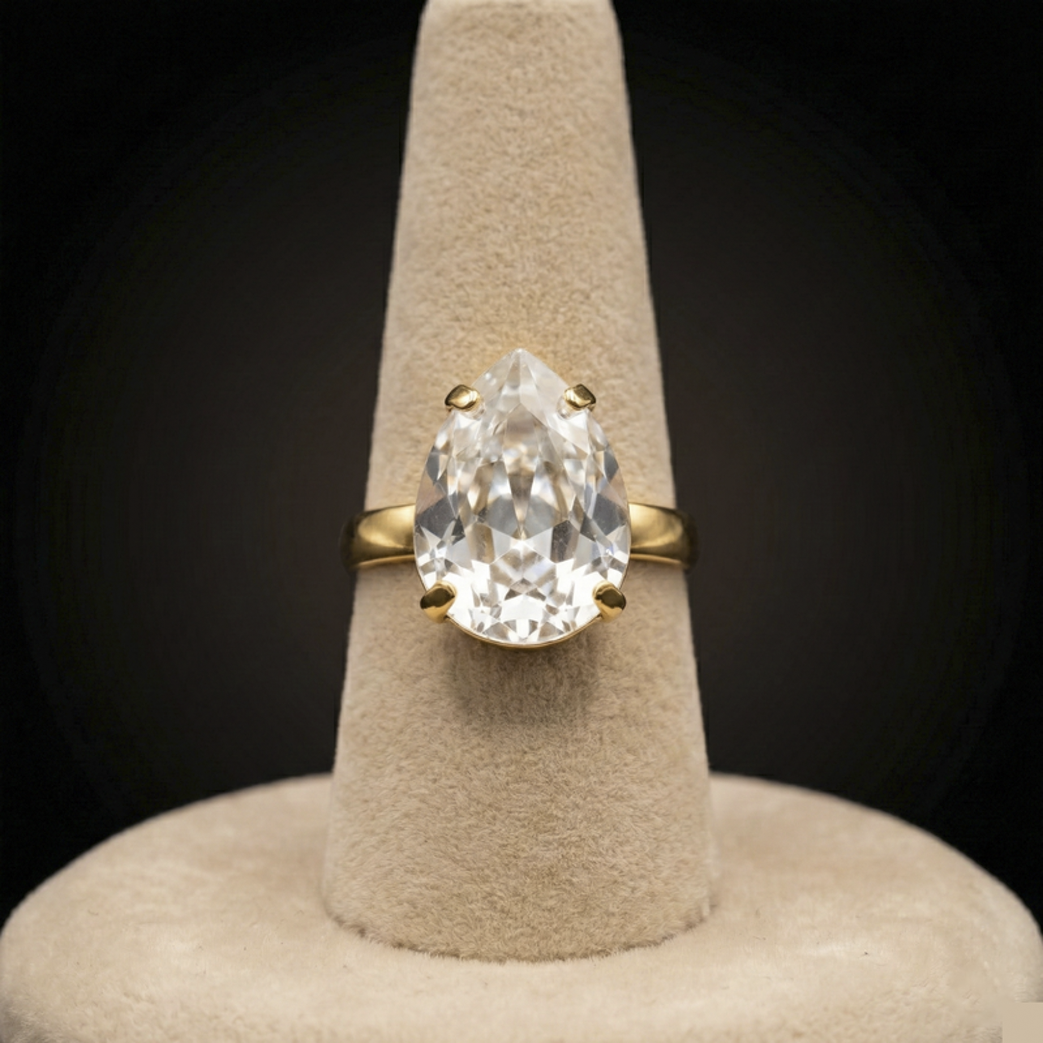 Stilla anello - Oro Giallo - CRYSTAL