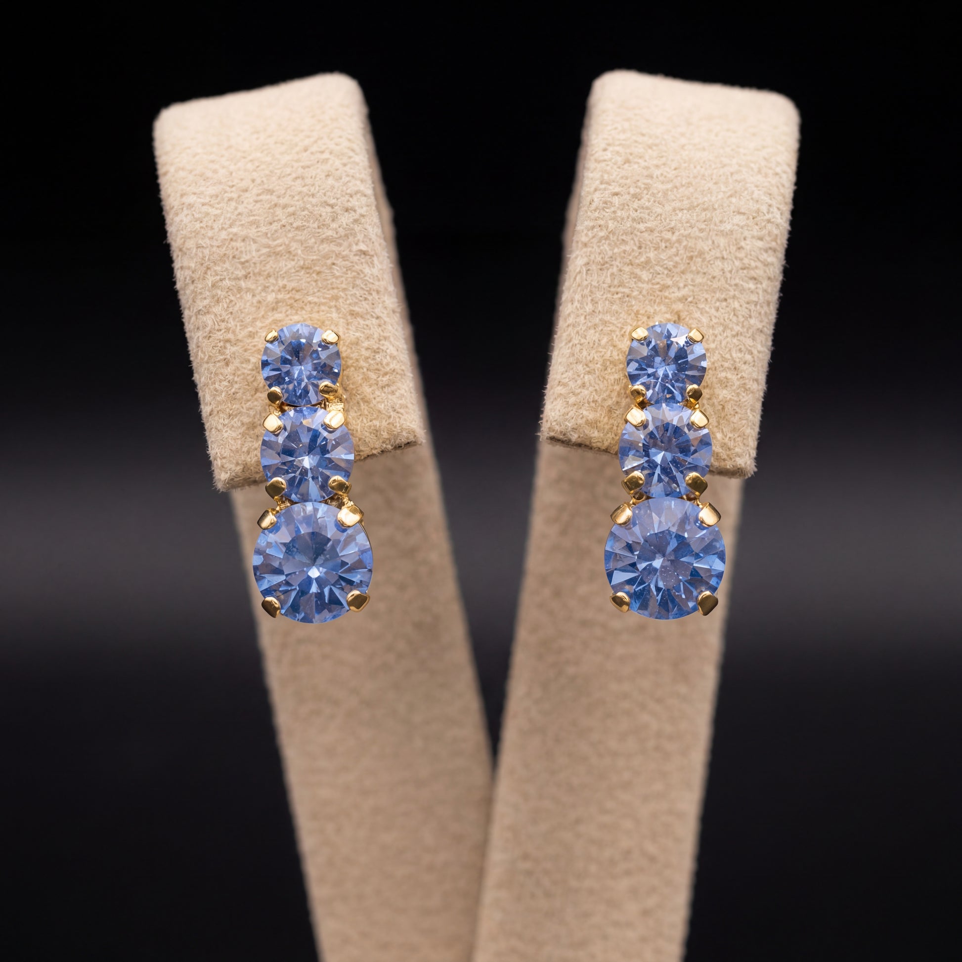 Trilogy orecchini - Oro Giallo - Azzurro Polvere